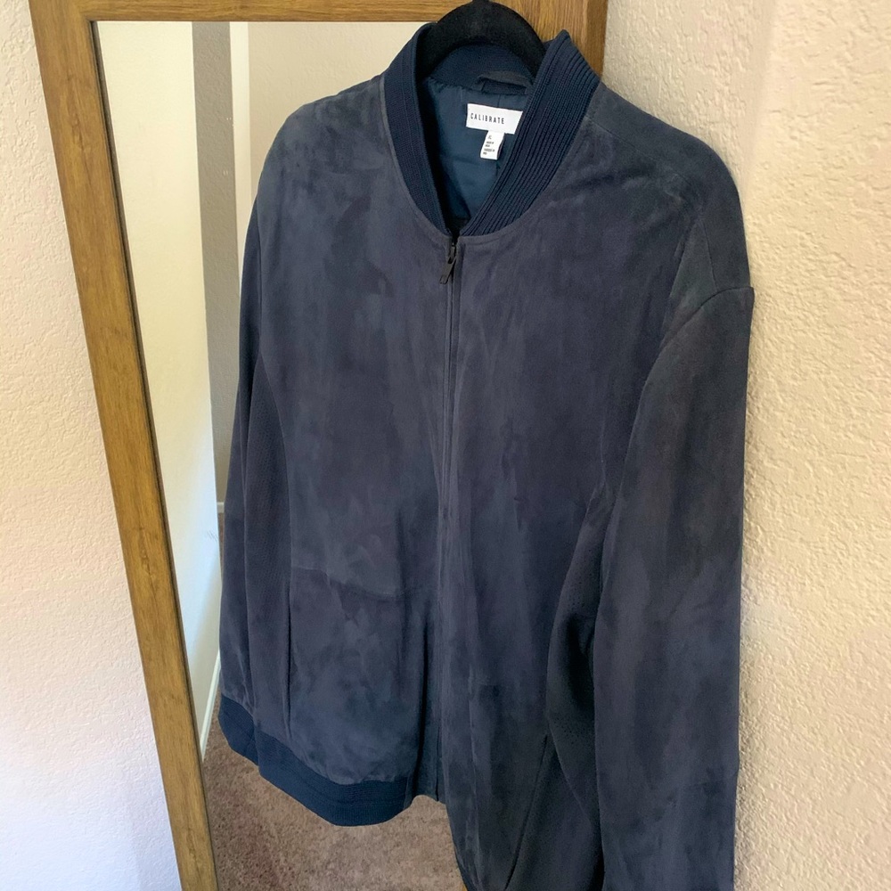 Calibrate Suede Bomber